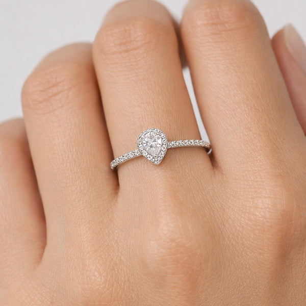 ANILLO CON DIAMANTES EMA