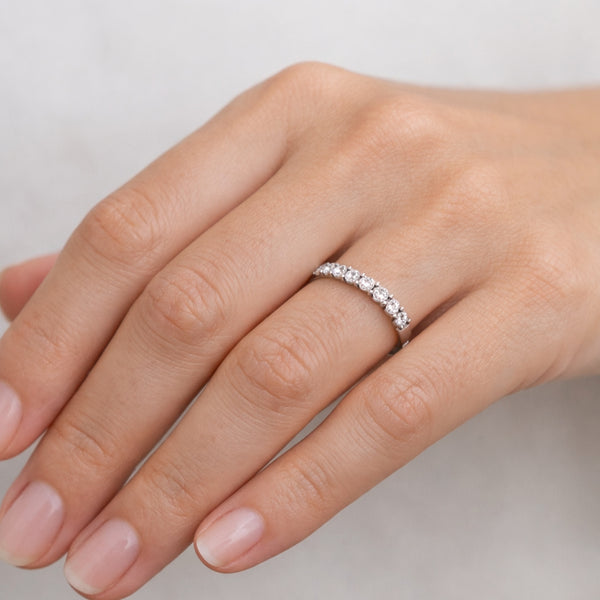 ANILLO MEDIA ALIANZA CON DIAMANTES 0.34 QUILATES RAISEL