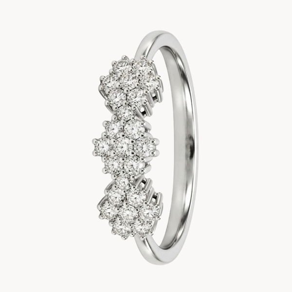 ANILLO TRES ROSETONES DE DIAMANTES