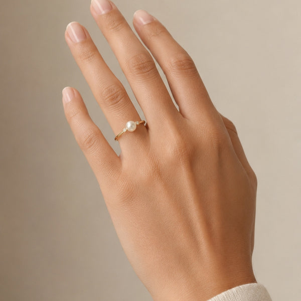 ANILLO PERLA Y DIAMANTES EN CHATON
