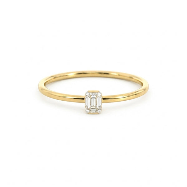 SOLITAIRE RING WITH 0.15-CARAT RADIANT-CUT DIAMOND