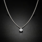 PENDENTIF AVEC DIAMANT MONTURE GRIFFE LOSANGE 0,15 CARATS POINT DE LUMIÈRE