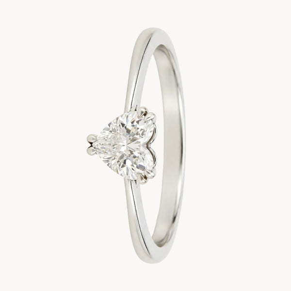 ANILLO SOLITARIO DIAMANTE TALLA CORAZON