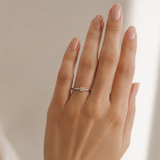 ANILLO CON DIAMANTE PRINCESA EN GARRAS