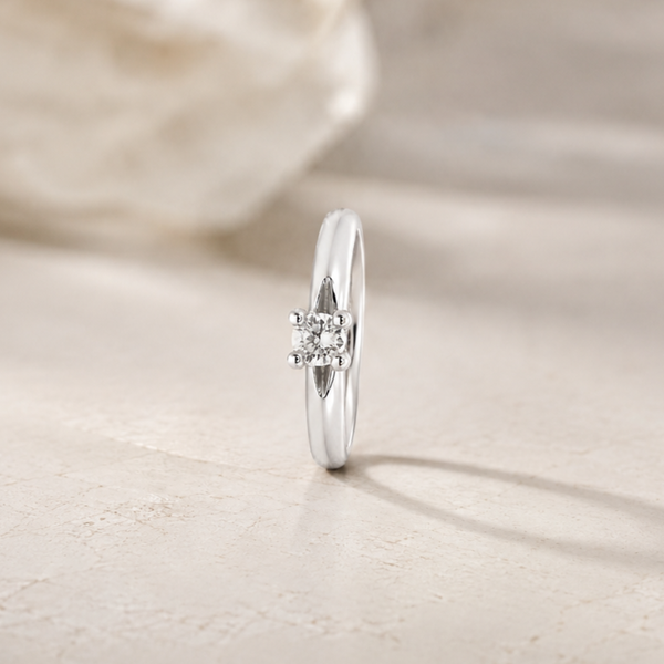 ANILLO SOLITARIO DIAMANTE EN GARRAS