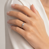 ANILLO SOLITARIO DIAMANTE EN GARRAS