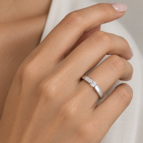 SUSPENDED DIAMOND SOLITAIRE RING