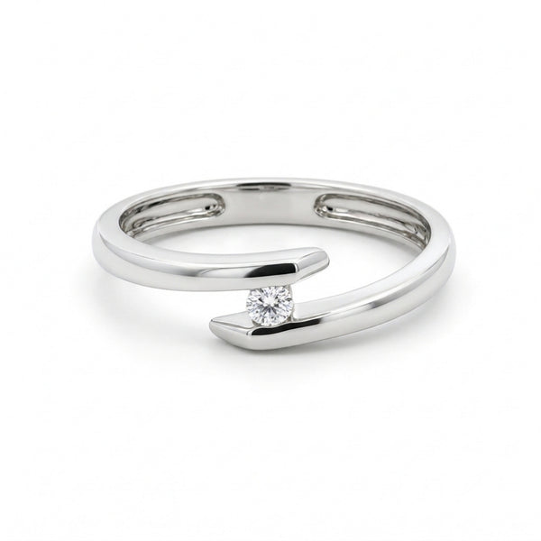 ANILLO SOLITARIO CRUZADO CON DIAMANTE 0.050 QUILATES