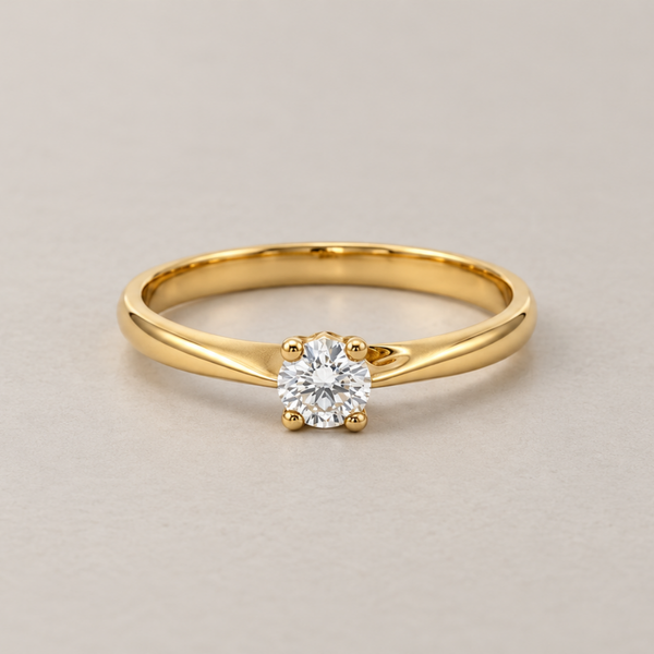 ANEL SOLITÁRIO COM DIAMANTE DE 0.27 QUILATES