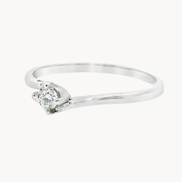 ANILLO SOLITARIO CON DIAMANTE 0.13 QUILATES GARNET