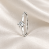 SOLITAIRE RING WITH SIX PRONGS