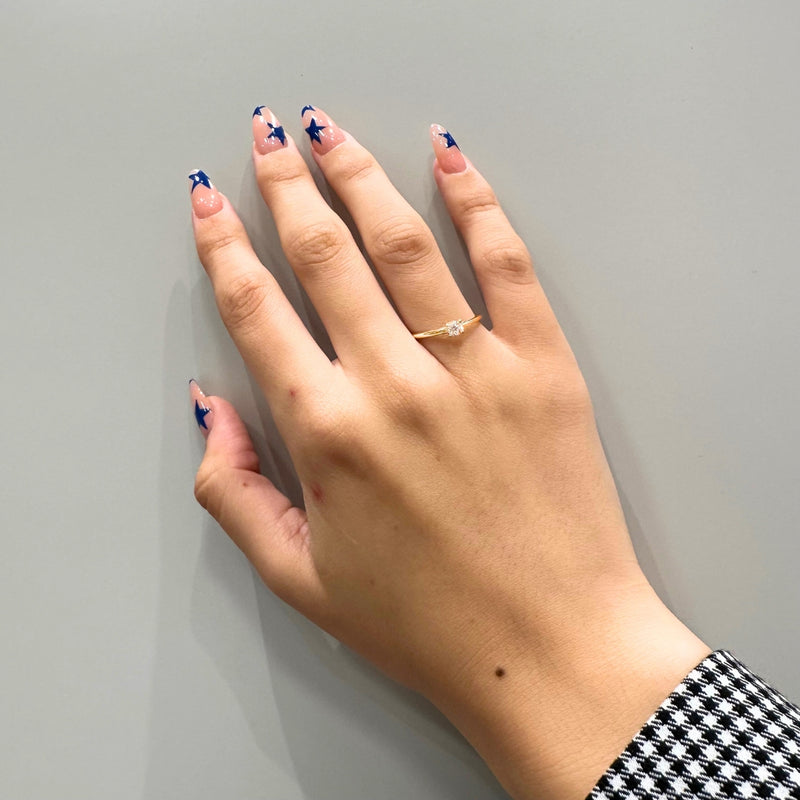 ANILLO SOLITARIO CUATRO GARRAS CON DIAMANTE 0.15 QUILATES GERTIE