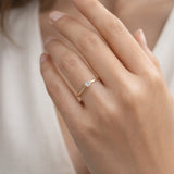 ANEL SOLITÁRIO COM DIAMANTE 0,10 QUILATES BANU