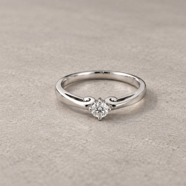 ANILLO SOLITARIO VINTAGE CON DIAMANTE