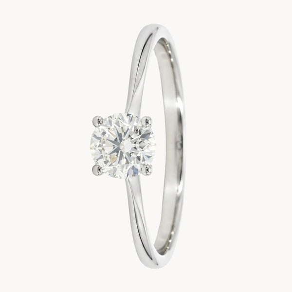 ANILLO SOLITARIO BANDA AFILADA CON DIAMANTE 0.45 QUILATES