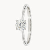 ANILLO SOLITARIO BANDA AFILADA CON DIAMANTE 0.45 QUILATES