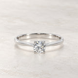ANILLO SOLITARIO CUATRO GARRAS CON DIAMANTE 0.36 QUILATES