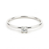 ANILLO SOLITARIO BANDA FINA CUATRO GARRAS CON DIAMANTE 0.14 QUILATES