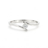 Crossover band solitaire ring with a 0.12-carat diamond