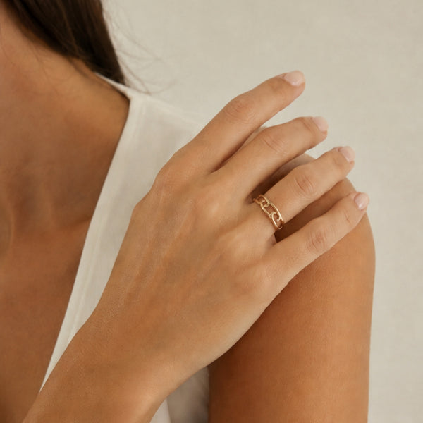 THREE-LINK RING