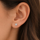 PENDIENTES CON DIAMANTE GARRAS 0.80 QUILATES PUNTO DE LUZ CERTIFICADO IGI