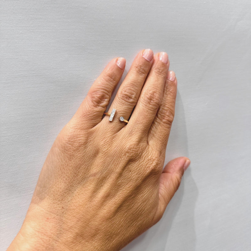 ANILLO ABIERTO CON DIAMANTES OTYLIA