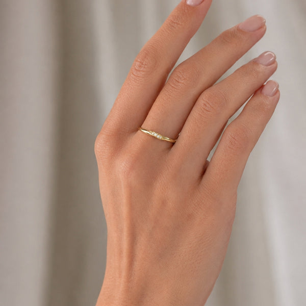 BRAIDED RING WITH LAB-GROWN DIAMONDS
