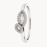 ANEL EM FORMA DE FOLHAS COM DIAMANTES BRILHANTES E BAGUETTE