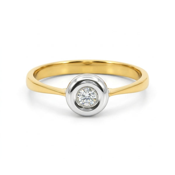 ANILLO SOLITARIO BICOLOR CON DIAMANTE EN CHATON 0.14 QUILATES
