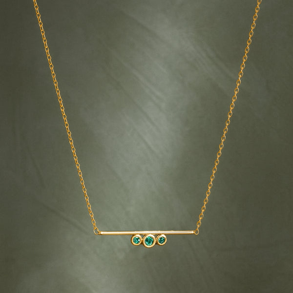 COLLAR WITH EMERALDS AINES