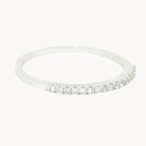 ANILLO MEDIA ALIANZA CON DIAMANTES 0.13 QUILATES ADORA