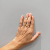 ANILLO MEDIA ALIANZA CON DIAMANTES 0.15 QUILATES VITTORIA