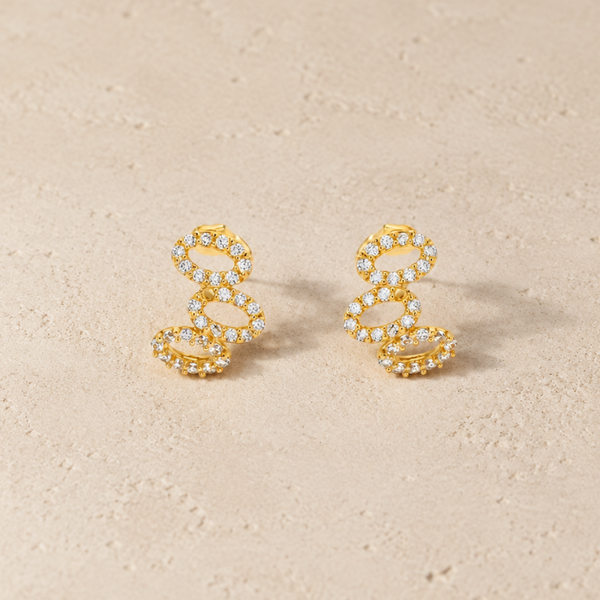 PENDIENTES OVALOS CON CIRCONITAS BLANCAS