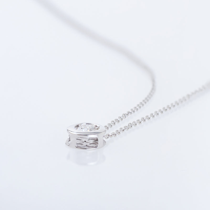COLGANTE DIAMANTE CHATON 0.20 QUILATES ASYA
