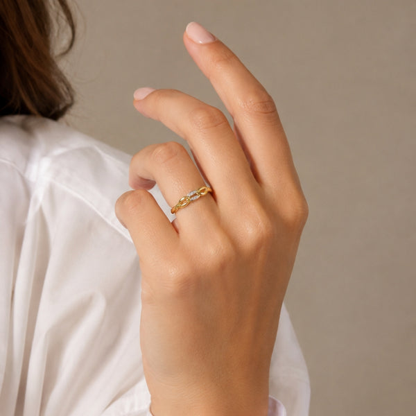 Three-Link Chain Ring with Cubic Zirconia Stones