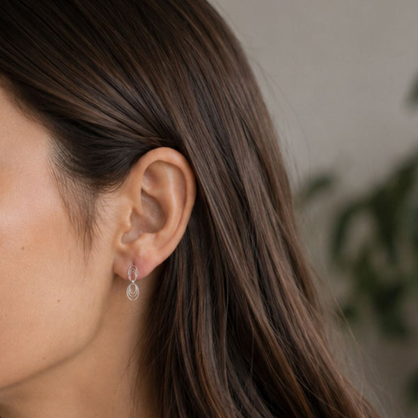 PENDIENTES ORO BLANCO LISO JETTE