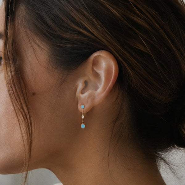 PENDIENTES LARGOS CON CIRCONITA Y ESMALTE AZUL BRIGIDA