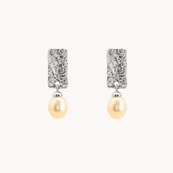 MIA Textured Earrings with Pearl