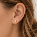 BRINCOS ENTRELAÇADOS COM ZIRCÓNIA JANA