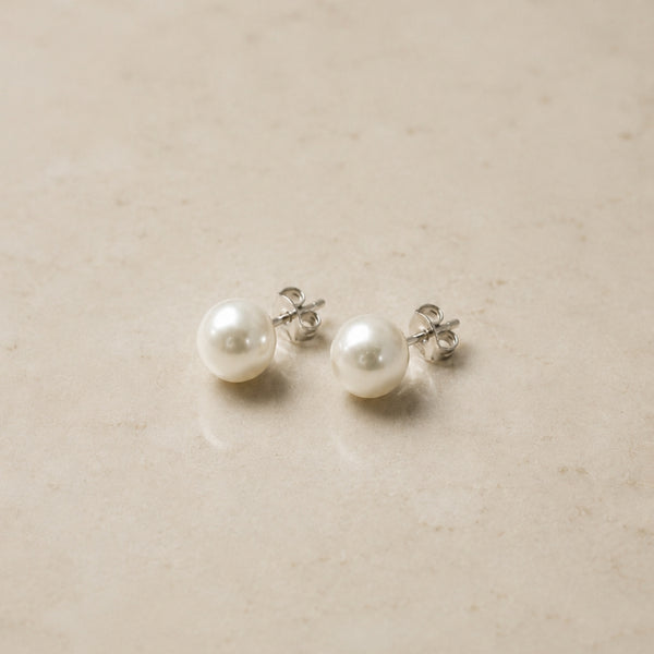 PENDIENTES CON PERLA ESFERICA