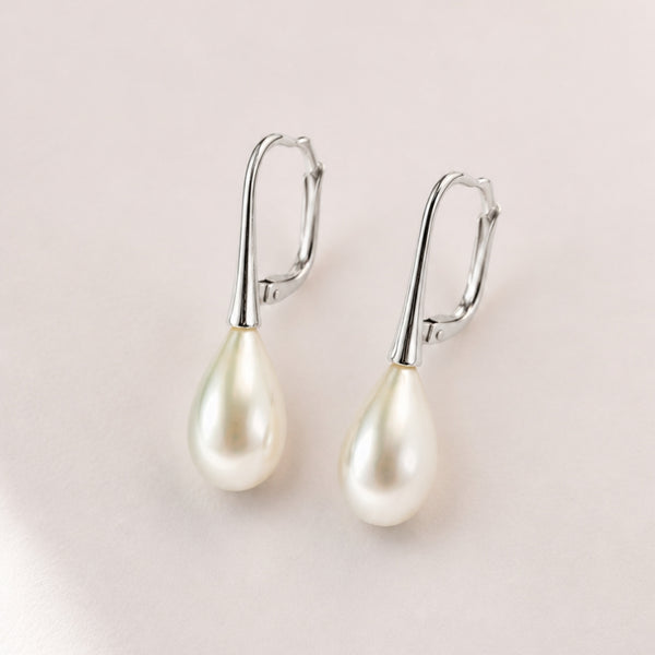 PENDIENTES CON PERLA CHESNA