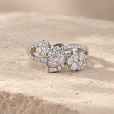ANILLO DIAMANTES EN TRIPLE FLOR
