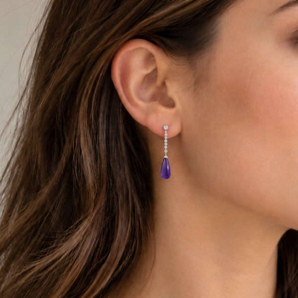 PENDIENTES LARGOS COMO DIAMANTES Y AMASTISTA TALLA CABUJON