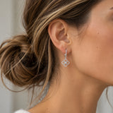 PENDIENTES MEDIO ARO FLOR CON DIAMANTES