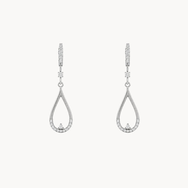 PENDIENTES LARGOS CON DIAMANTES FORMA LAGRIMA