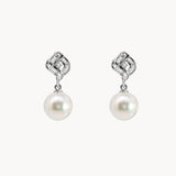 AUSTRALIAN PEARL AND BAGUETTE DIAMOND DROP EARRINGS