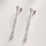 PENDIENTES LARGOS CON DIAMANTES