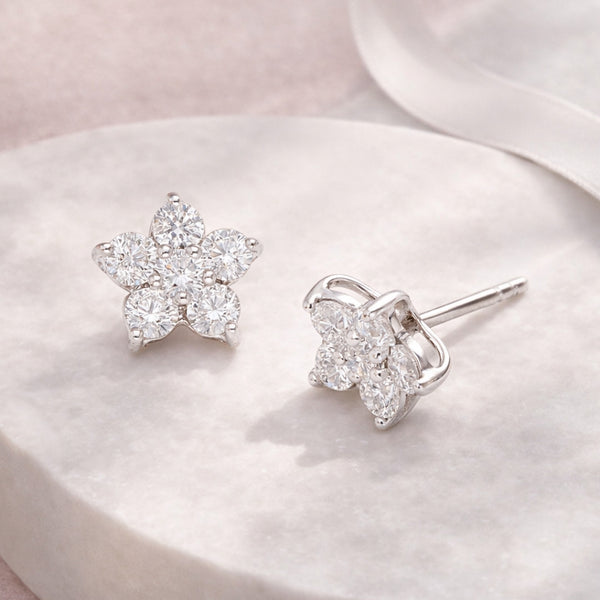 PENDIENTES ESTRELLA CON DIAMANTES ODELIA