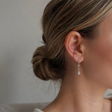 PENDIENTES LARGOS HOJAS Y MARIPOSAS CON DIAMANTES DORIT