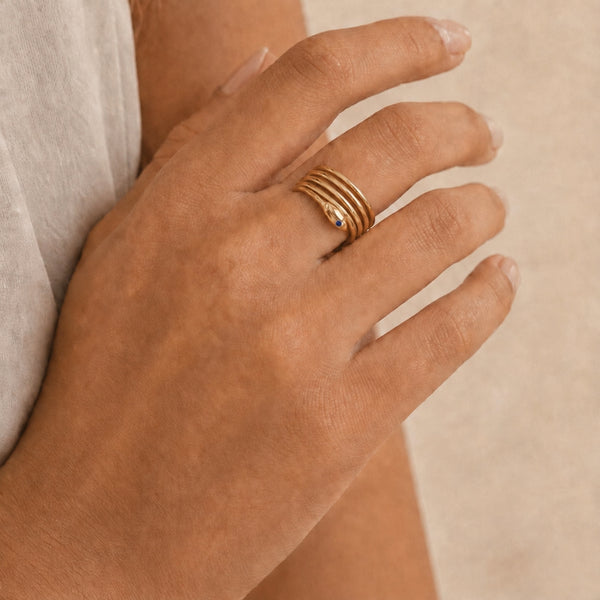 ANILLO CUATRO VUELTAS SERPIENTE CON ZAFIROS